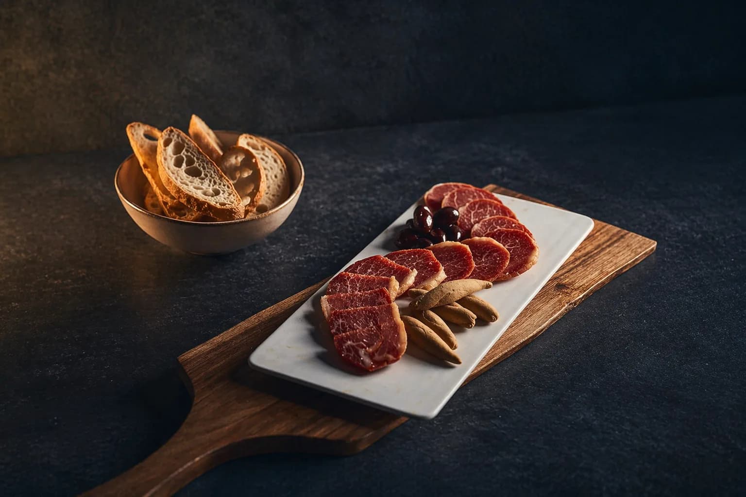 Ibérico Ambassador — lomo ibérico with picos
